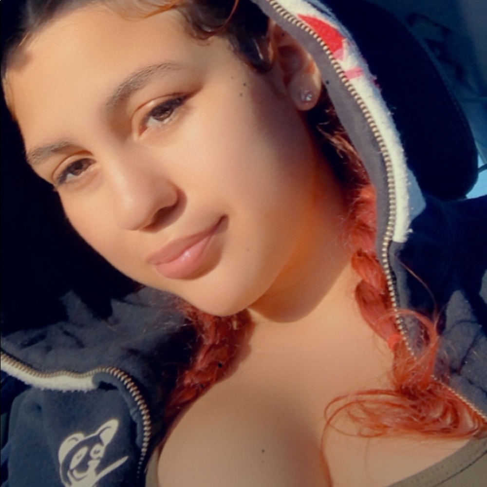 Meet your Posher, Alaina